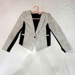 Wossino Jacket size M 2 colors black gray long sleeve